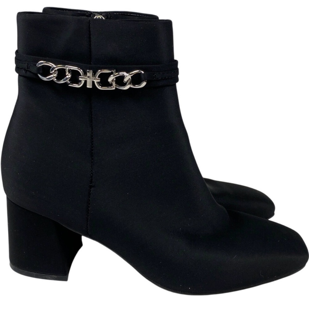 Unisa Heeled Boots with Chain Detail 7.5